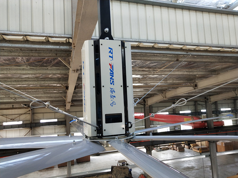 想讓廠房車間迅速降溫？------瑞泰風(fēng)大型工業(yè)風(fēng)扇